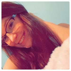 Meet your Posher, Kenzie